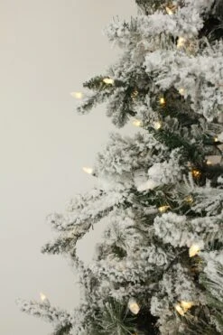 Perfect Holiday 6.5ft Alpine Fir Pre-Lit Artificial Christmas Tree - Snow Flocked 19 Perfect Holiday 6.5ft Alpine Fir Pre-Lit Artificial Christmas Tree - Snow Flocked -Northlight Shop 13967771643937 2