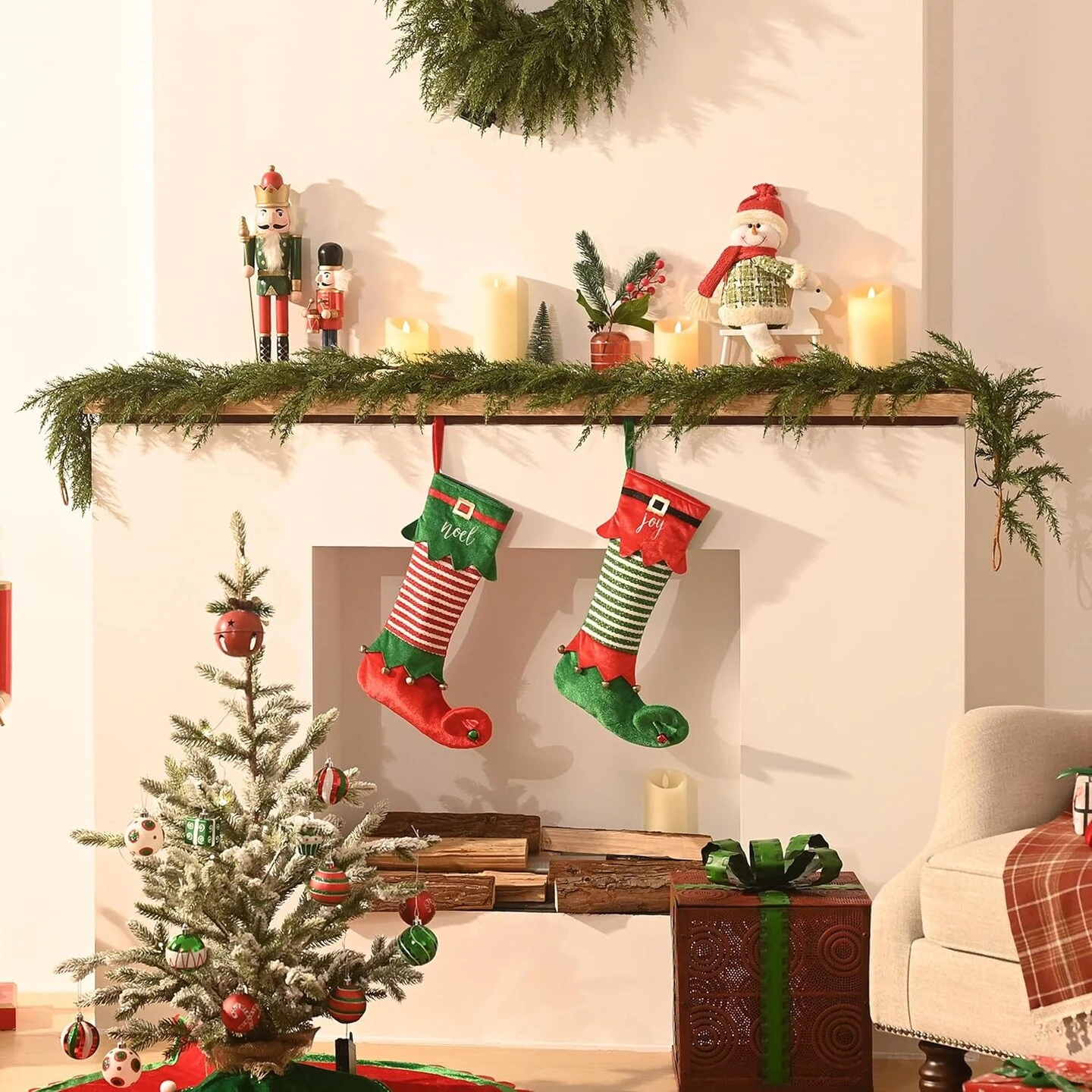 9FT Lighted Artificial Christmas Garland 9 9FT Lighted Artificial Christmas Garland - Image 7