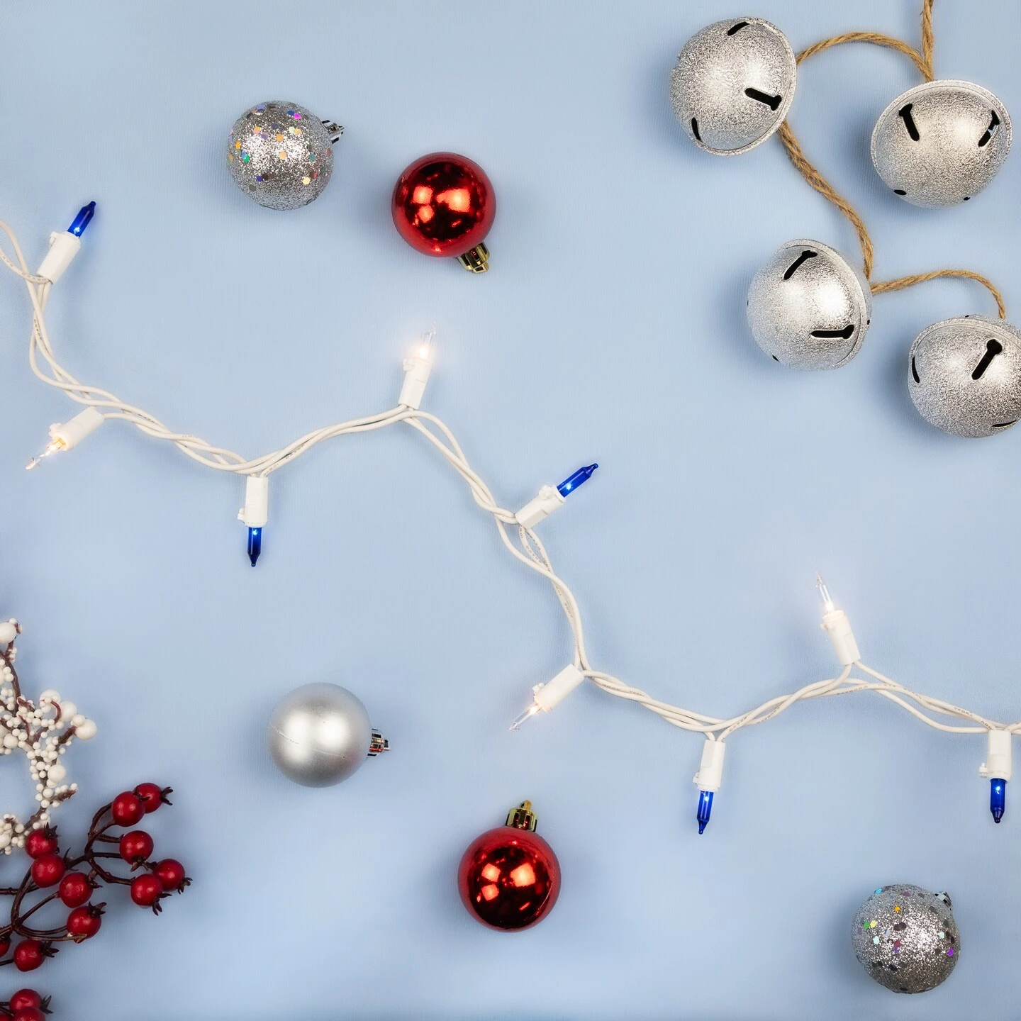 Northlight Mini Incandescent Christmas Lights - Blue And Clear - 10' White Wire - 50ct 4 Northlight Mini Incandescent Christmas Lights - Blue And Clear - 10' White Wire - 50ct - Image 2