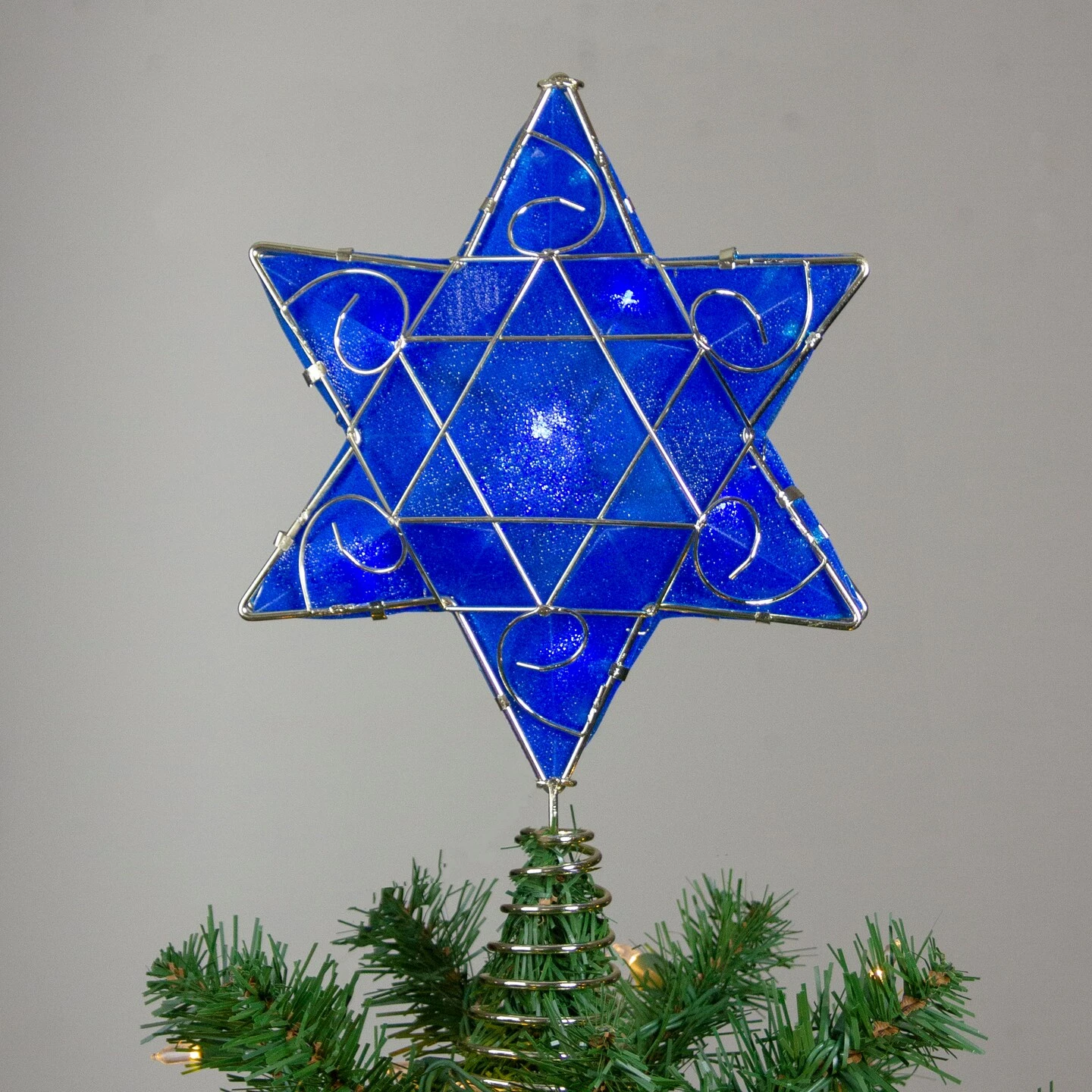 Kurt Adler Blue And Gold Colored Hanukkah Star LED Tree Topper 11.5" 8 Kurt Adler Blue And Gold Colored Hanukkah Star LED Tree Topper 11.5" - Image 6