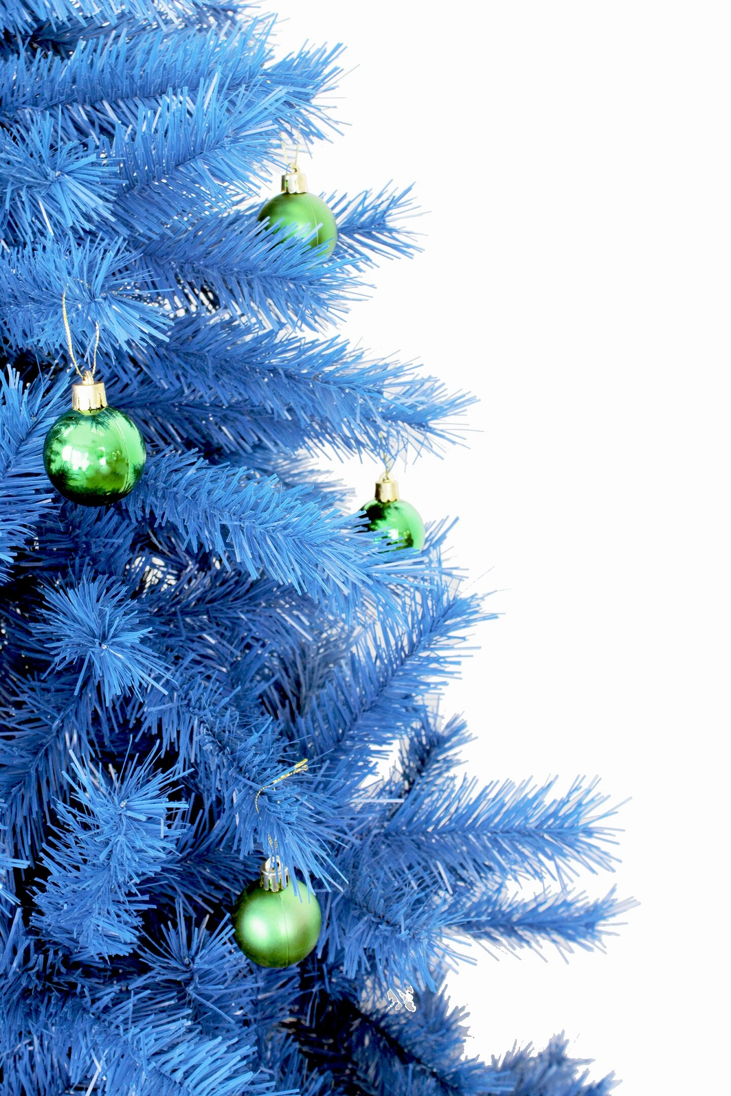 Perfect Holiday 6ft Norway Pine Artificial Christmas Tree Blue 9 Perfect Holiday 6ft Norway Pine Artificial Christmas Tree Blue - Image 7