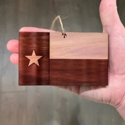 Texas Flag Lone Star - Cedar Ornament -Northlight Shop 359943345024016 2