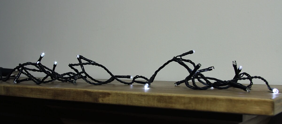 Kurt Adler LED 8-Function Christmas Lights - Cool White - 149 Ft Black Wire - 608ct 5 Kurt Adler LED 8-Function Christmas Lights - Cool White - 149 Ft Black Wire - 608ct - Image 3