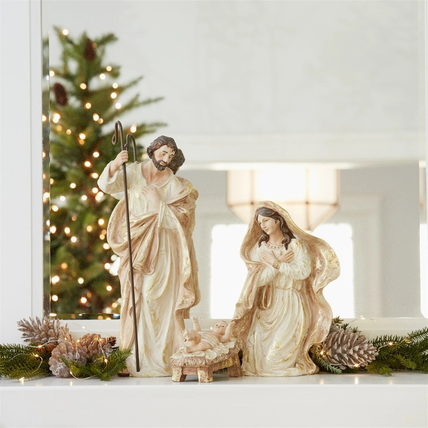Melrose Set Of 3 Holy Family Christmas Nativity 18.5" Gold 5 Melrose Set Of 3 Holy Family Christmas Nativity 18.5" Gold - Image 3