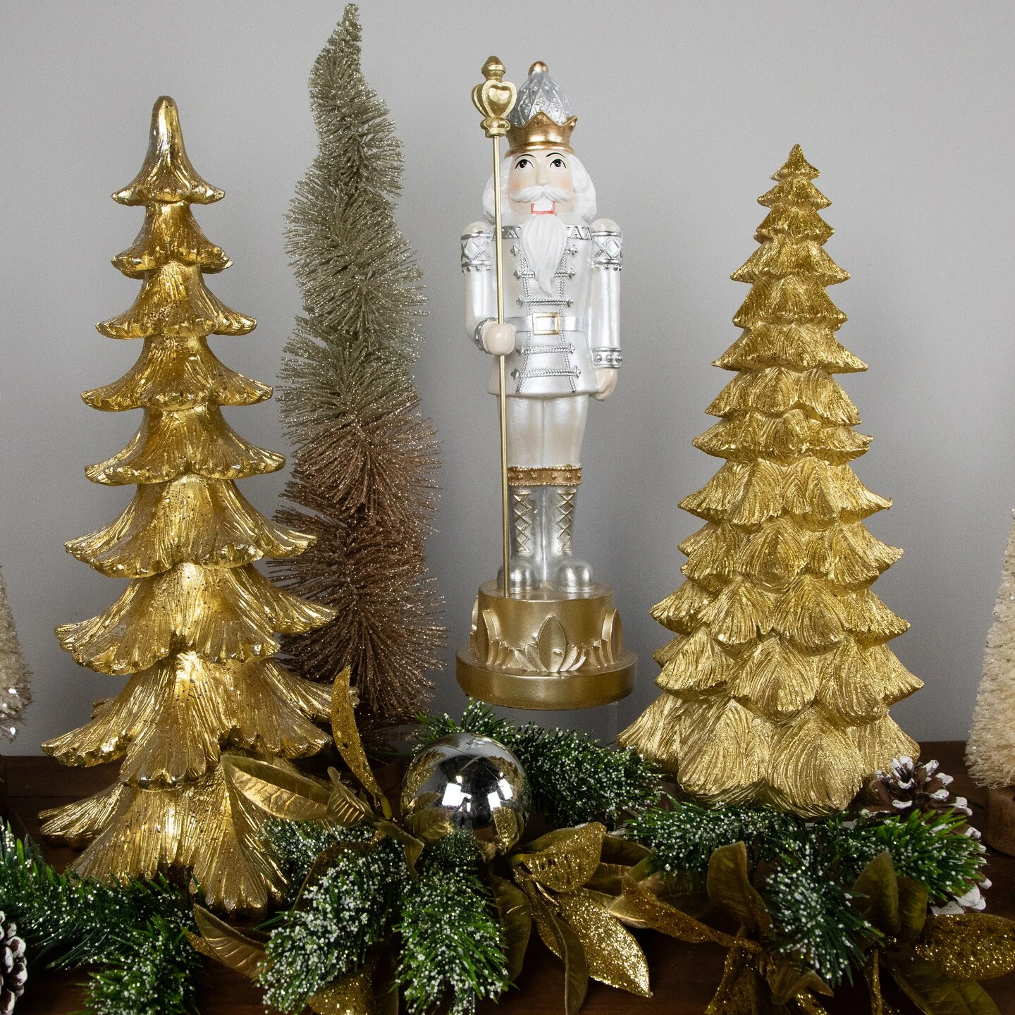 Northlight Metallic Woodland Layered Christmas Tree Decoration - 9.5" - Gold Finish 5 Northlight Metallic Woodland Layered Christmas Tree Decoration - 9.5" - Gold Finish - Image 3