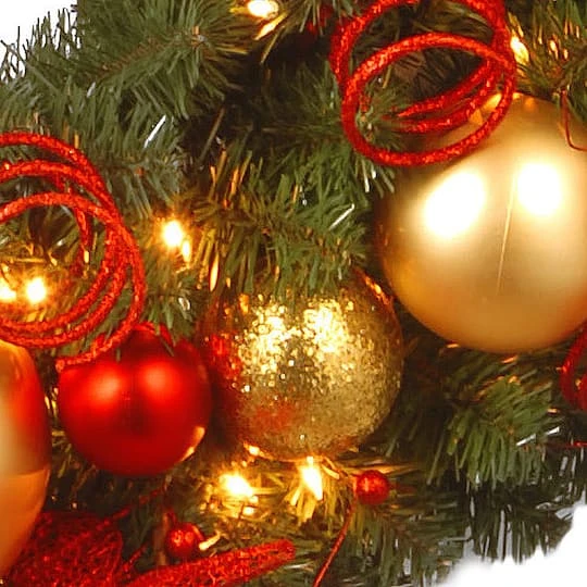 36" Decorative Collection Cozy Christmas Wreath With Red & Clear Lights 6 36" Decorative Collection Cozy Christmas Wreath With Red & Clear Lights - Image 4