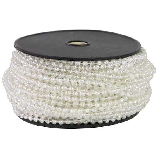 Northlight 100ft. Shiny Clear Iridescent Beaded Garland 6 Northlight 100ft. Shiny Clear Iridescent Beaded Garland - Image 4