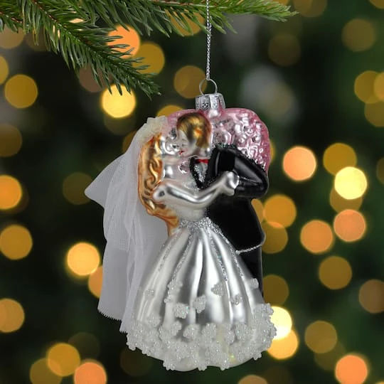 Northlight 5.25" Bride And Groom Kissing Glass Wedding Christmas Ornament 5 Northlight 5.25" Bride And Groom Kissing Glass Wedding Christmas Ornament - Image 3