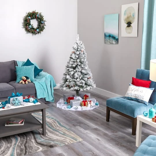 5ft. Pre-Lit White River Mountain Pine Artificial Christmas Tree, Clear LED Lights 8 5ft. Pre-Lit White River Mountain Pine Artificial Christmas Tree, Clear LED Lights - Image 6