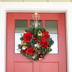 Village Lighting 24" Red Magnolia Wreath 10 Village Lighting 24" Red Magnolia Wreath -Northlight Shop D403212S 2