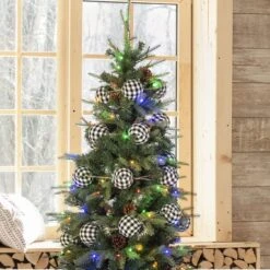 Glitzhome® 6ft. Black & White Plaid Fabric Garland, 2ct. -Northlight Shop D445246S 3