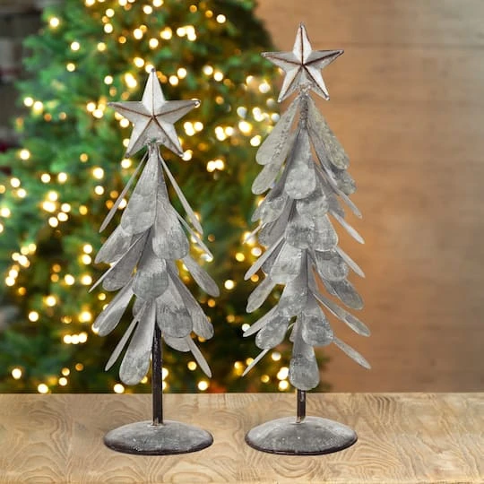 Glitzhome® Galvanized Metal Christmas Tree Table Décor Set 5 Glitzhome® Galvanized Metal Christmas Tree Table Décor Set - Image 3