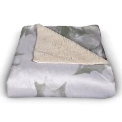Holly Berry Leaves 50x60 Sherpa Fleece Blanket 8 Holly Berry Leaves 50x60 Sherpa Fleece Blanket -Northlight Shop D518596S 2
