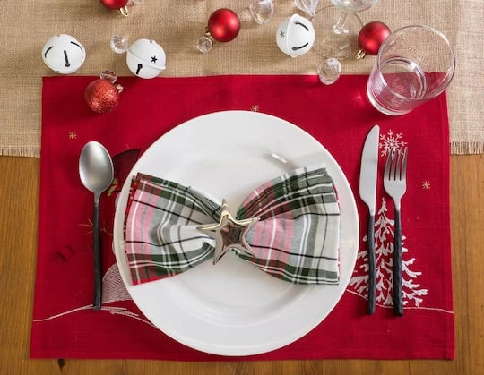 DII® Embroidered Snowman Placemats, 4ct. 5 DII® Embroidered Snowman Placemats, 4ct. - Image 3