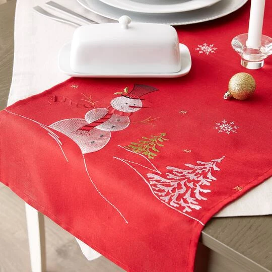 DII® 108" Snowman Embroidered Table Runner 11 DII® 108" Snowman Embroidered Table Runner - Image 9