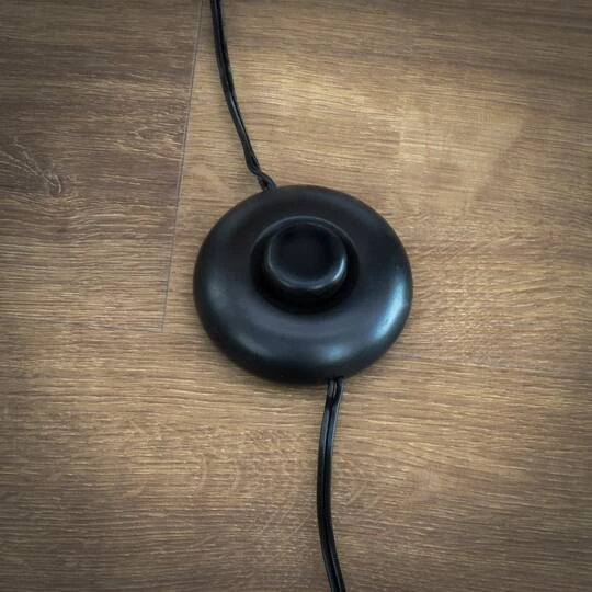 9ft. Pre-Lit True Gold Metallic Artificial Christmas Tree, White LED Lights 7 9ft. Pre-Lit True Gold Metallic Artificial Christmas Tree, White LED Lights - Image 5