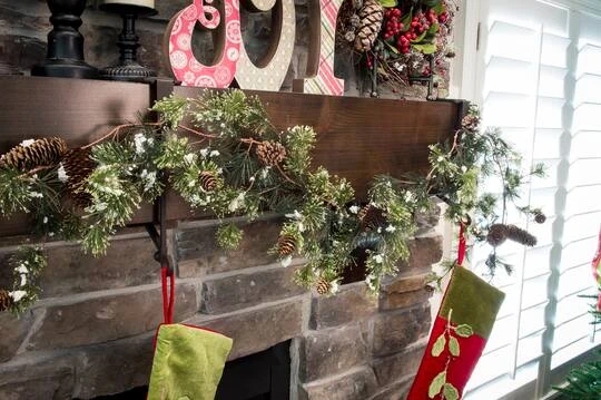 Brown Mantel Garland & Christmas Stocking Holder, 2ct. 16 Brown Mantel Garland & Christmas Stocking Holder, 2ct. - Image 14