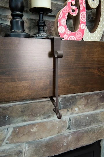 Brown Mantel Garland & Christmas Stocking Holder, 2ct. 18 Brown Mantel Garland & Christmas Stocking Holder, 2ct. - Image 16