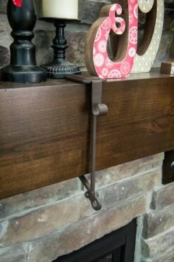 Brown Mantel Garland & Christmas Stocking Holder, 2ct. 41 Brown Mantel Garland & Christmas Stocking Holder, 2ct. -Northlight Shop D653587S 18