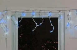 Northlight 100ct. LED Wide Angle Icicle Christmas Lights With White Wire Blue 17 Northlight 100ct. LED Wide Angle Icicle Christmas Lights With White Wire Blue -Northlight Shop D676189S 3