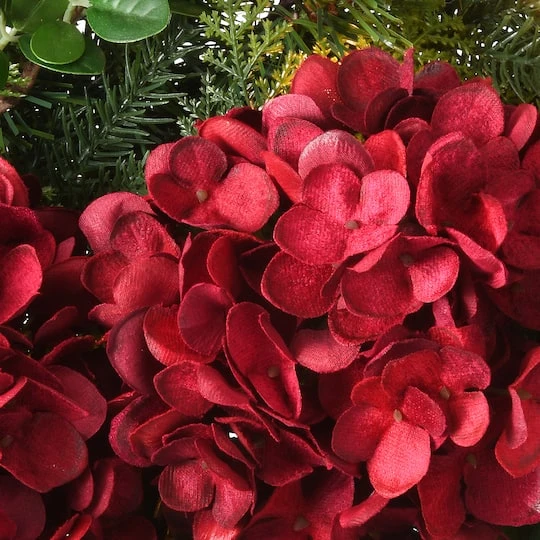 30" Warm White LED Decorated Vienna Waltz Wreath 8 30" Warm White LED Decorated Vienna Waltz Wreath - Image 6