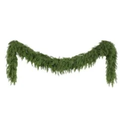 9ft. Cascading Garland