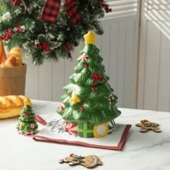 Glitzhome® Dolomite Christmas Tree Cookie Jar Set 13 Glitzhome® Dolomite Christmas Tree Cookie Jar Set -Northlight Shop D801144S 2
