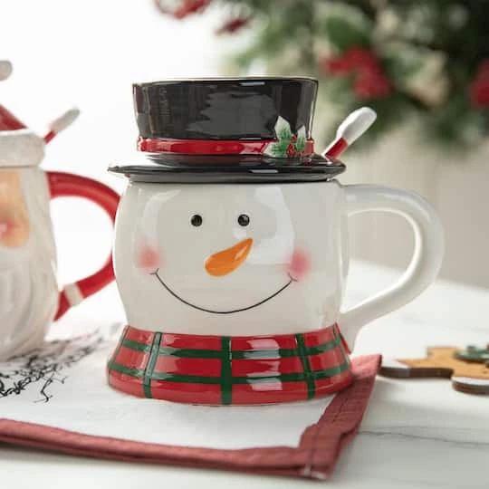 Glitzhome® Christmas Ceramic Santa & Snowman Mug With Lid & Spoon Set 8 Glitzhome® Christmas Ceramic Santa & Snowman Mug With Lid & Spoon Set - Image 6